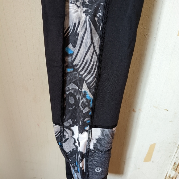 Lululemon leggings VGUC - Picture 8 of 9